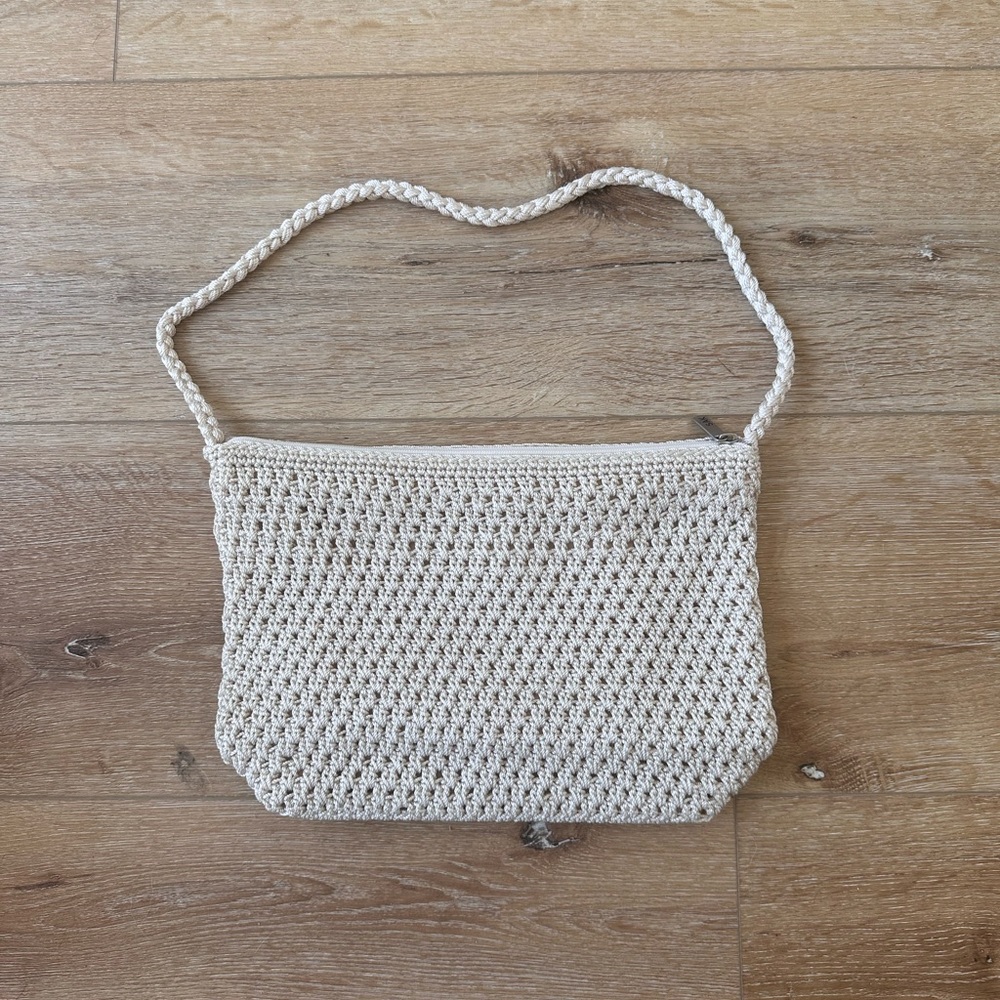the sak crochet shoulder bag